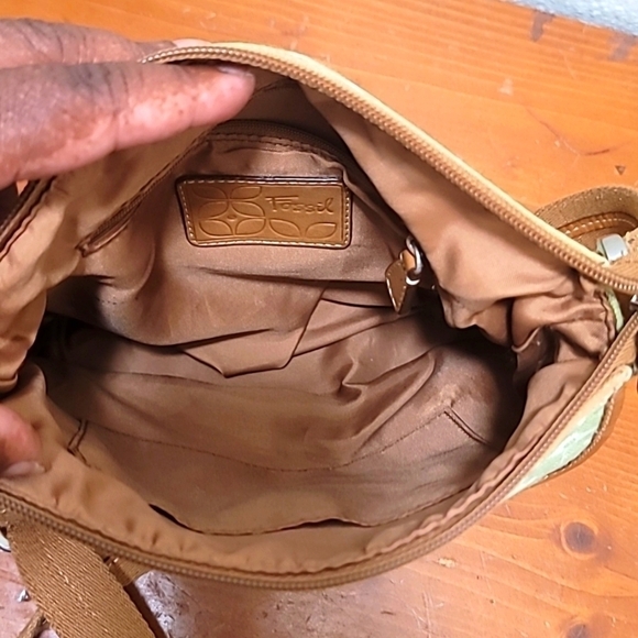 FOSSIL MARLOW CAMERA STYLE GREEN SIGNATURE CROSSBODY TOTE SHOULDER MEDIUM BAG - Picture 5 of 16